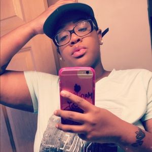 Meet your Posher, Imani